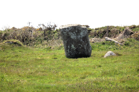 Aligned stone at Bosiliack - side view