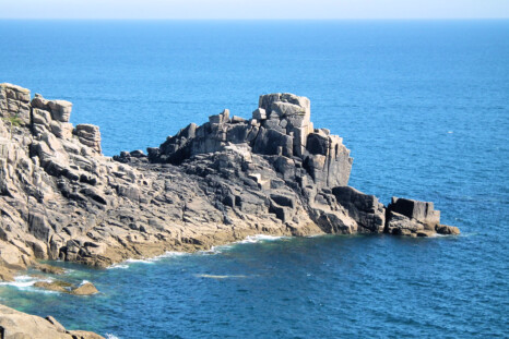Carn Du, off Kemyel Point, Lamorna