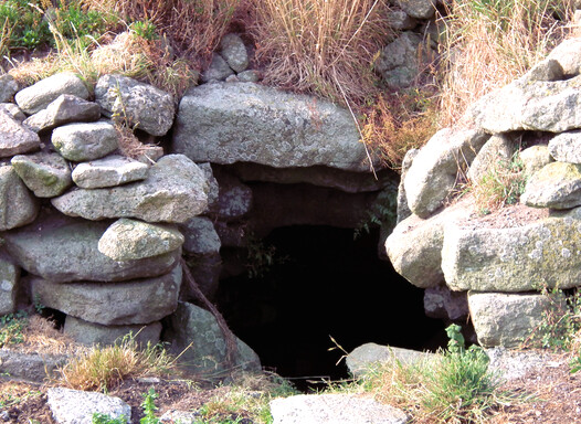 The fogou at Pendeen Vau (ask at the farm for access permission).