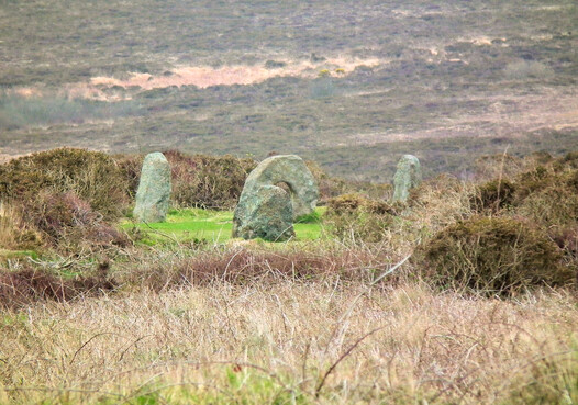 Mên an Tol is a fomrmer stone circle, and here you can see what it looked like