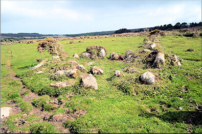 Round hut at Bosporthennis